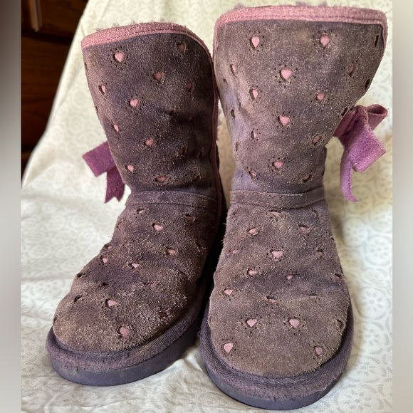 UGG Boots With Suede Bows And Hearts | Color: Lavender and purple| Size: 11 - Picture 3 of 7